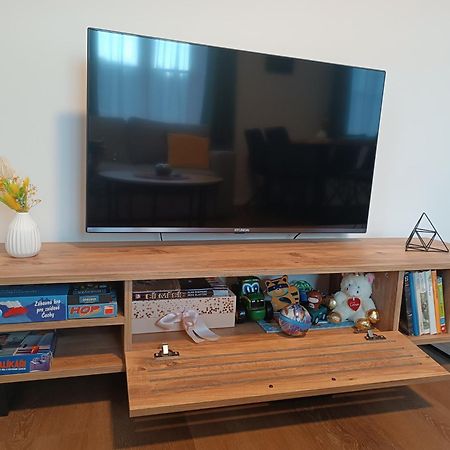 Apartman Na Mechu 亚诺夫纳德尼索 外观 照片